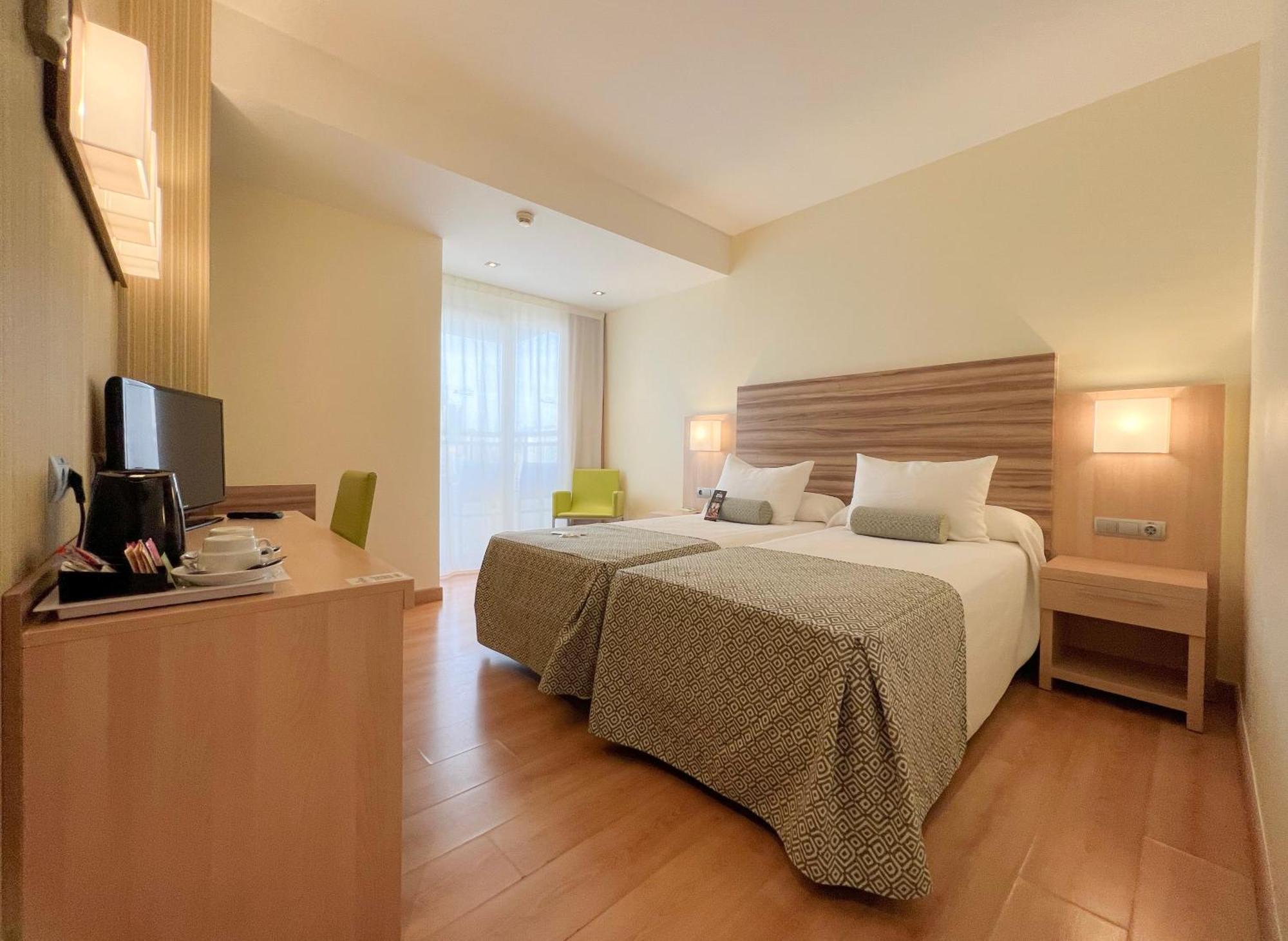 Riviera Beachotel - Adults Recommended Μπένιντορμ Εξωτερικό φωτογραφία