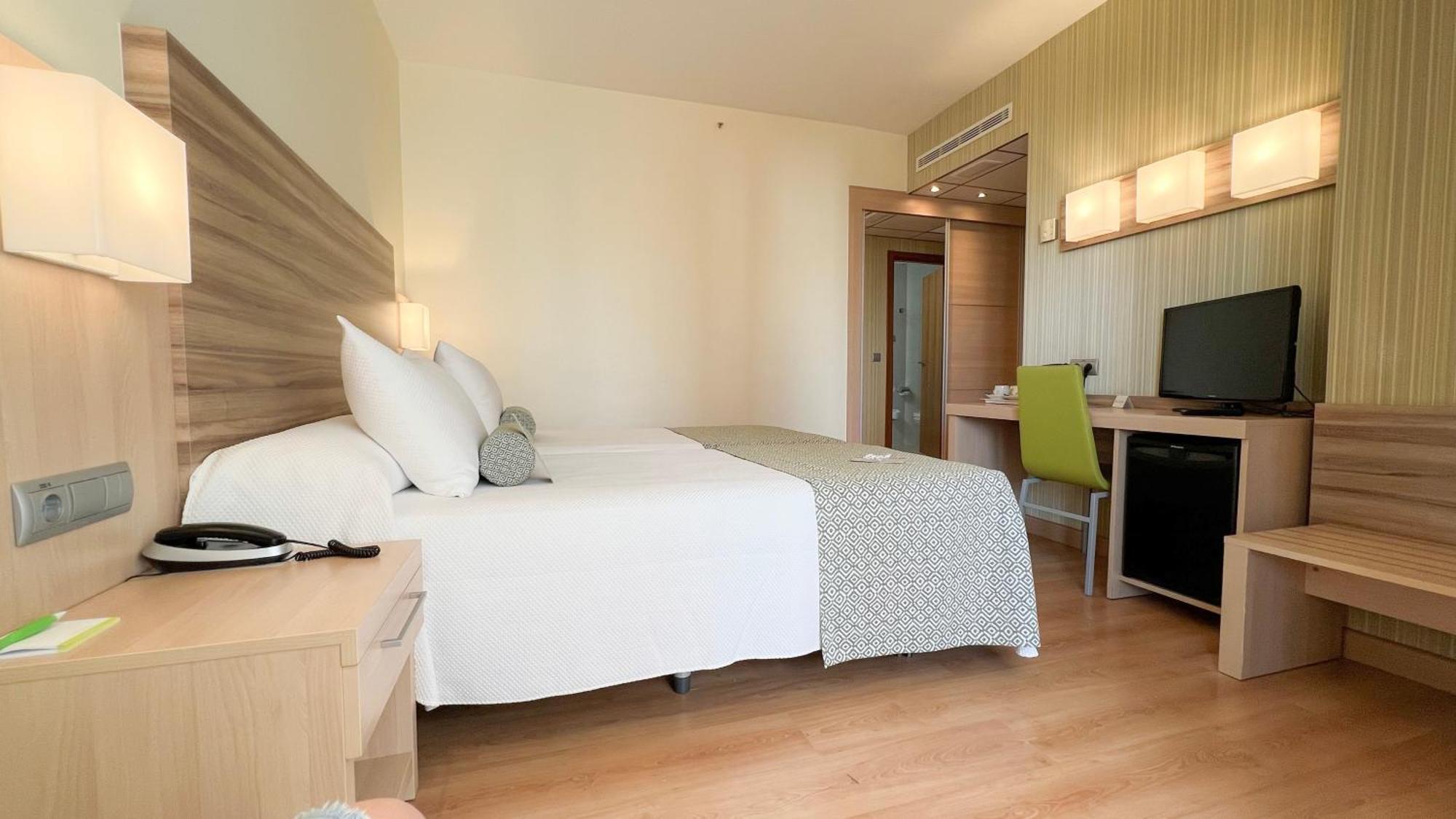 Riviera Beachotel - Adults Recommended Μπένιντορμ Εξωτερικό φωτογραφία