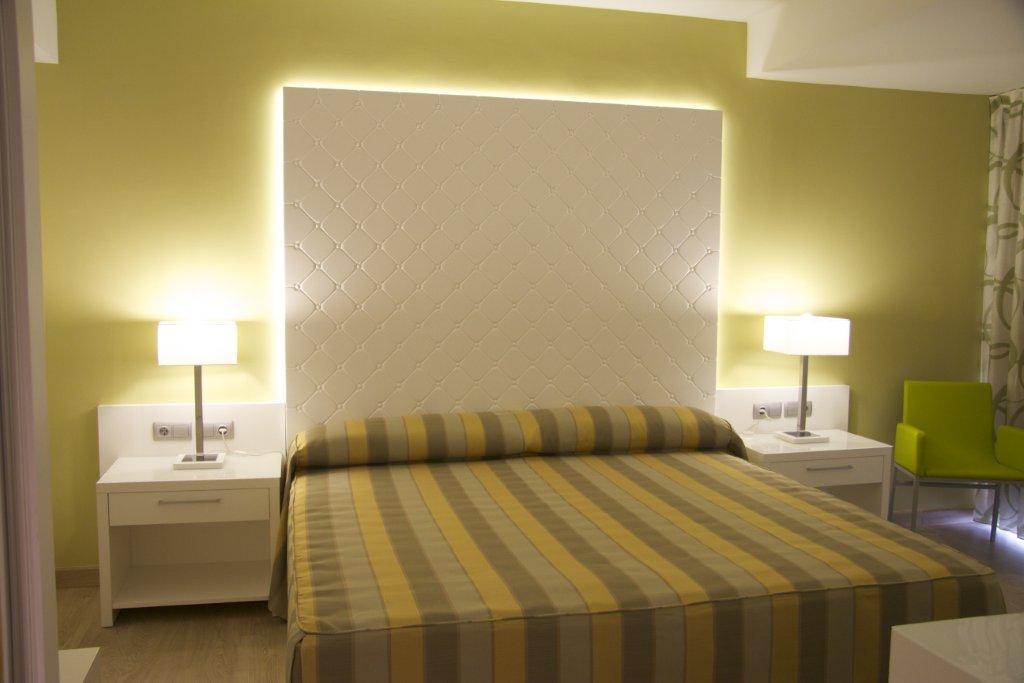 Riviera Beachotel - Adults Recommended Μπένιντορμ Εξωτερικό φωτογραφία
